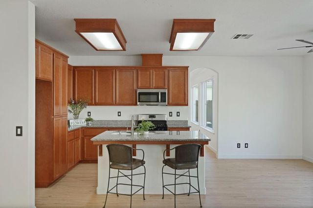 1133 Hartwell Ave, Stockton, CA 95209