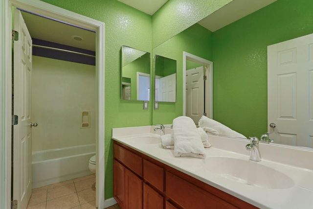 1133 Hartwell Ave, Stockton, CA 95209