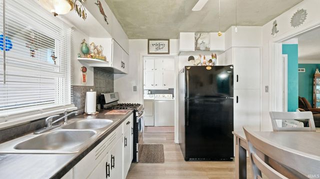 4910 Buell Drive, Fort Wayne, IN 46807