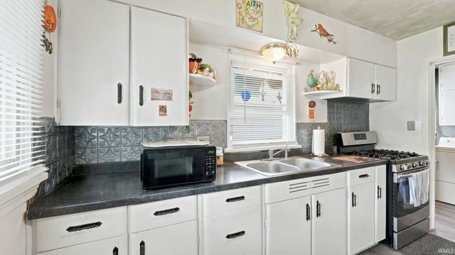 4910 Buell Drive, Fort Wayne, IN 46807