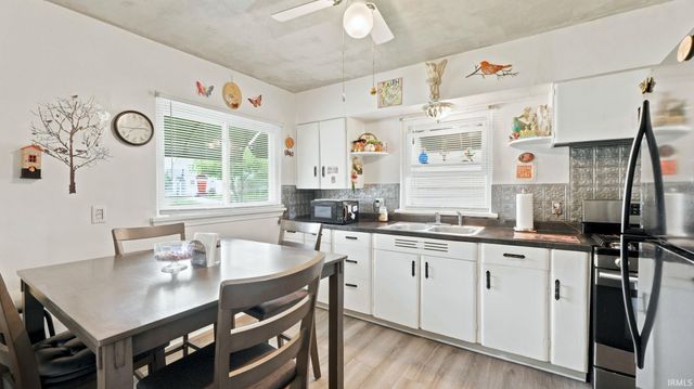 4910 Buell Drive, Fort Wayne, IN 46807