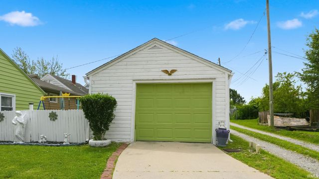 4910 Buell Drive, Fort Wayne, IN 46807