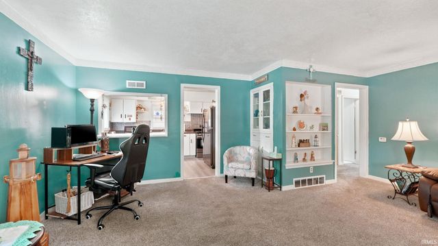 4910 Buell Drive, Fort Wayne, IN 46807