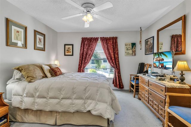 6310 7TH AVENUE W 6310, Bradenton, FL 34209