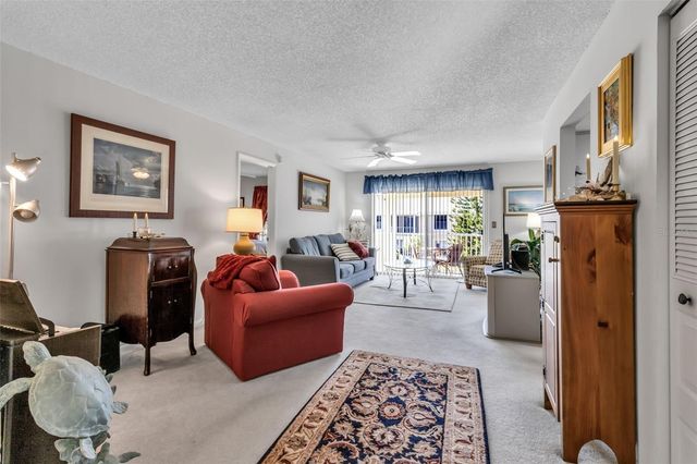 6310 7TH AVENUE W 6310, Bradenton, FL 34209