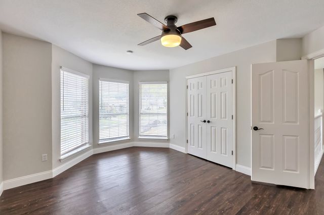 3825 Misty Glen Court, Bedford, TX 76021