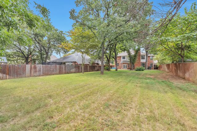 3825 Misty Glen Court, Bedford, TX 76021