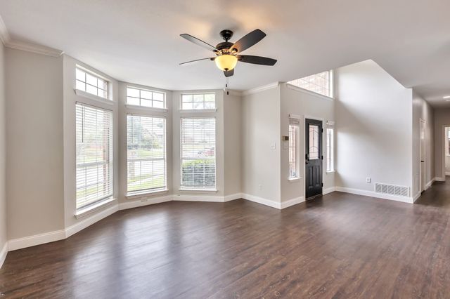 3825 Misty Glen Court, Bedford, TX 76021