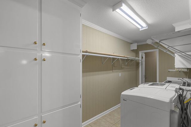 2000 Deerpath, Dothan, AL 36303