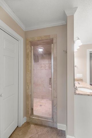 2000 Deerpath, Dothan, AL 36303