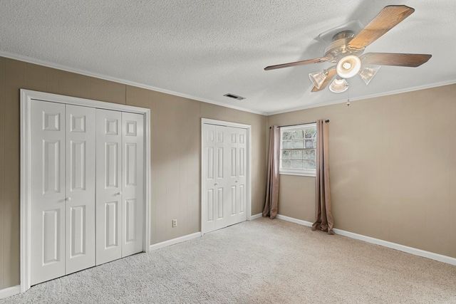 2000 Deerpath, Dothan, AL 36303