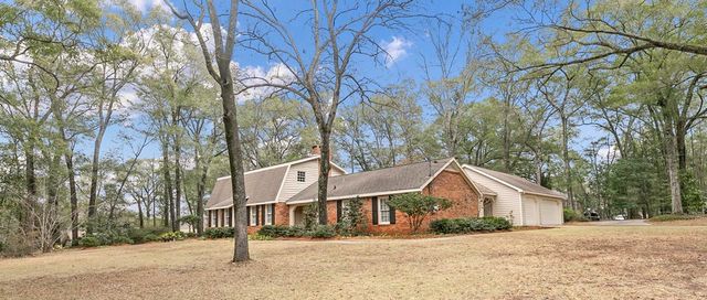 2000 Deerpath, Dothan, AL 36303