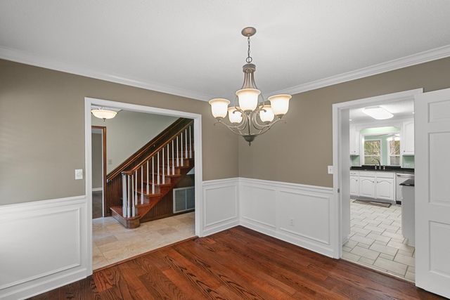 2000 Deerpath, Dothan, AL 36303