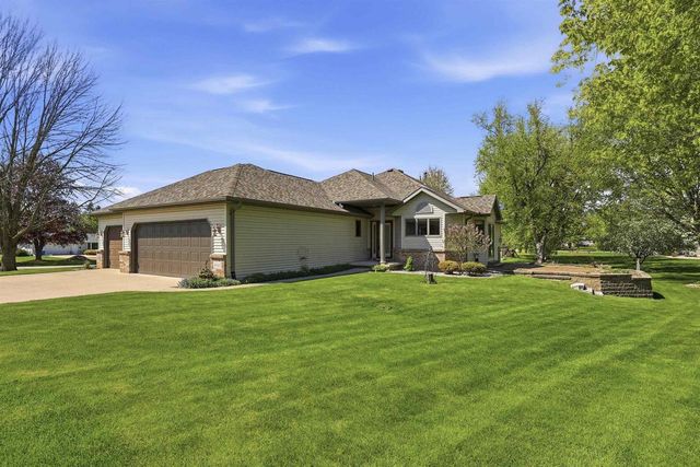 W5472 EDELWEISS COURT, Appleton, WI 54913