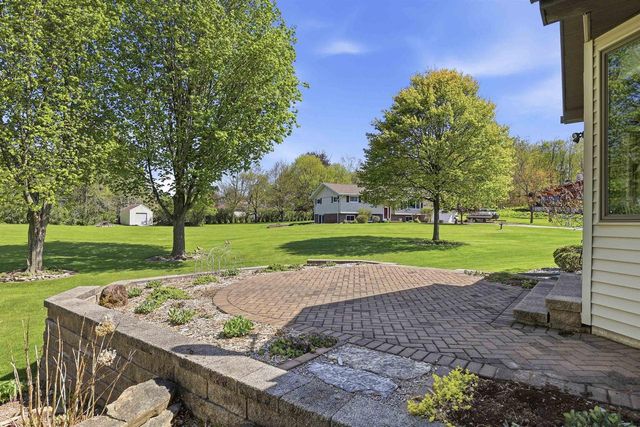 W5472 EDELWEISS COURT, Appleton, WI 54913