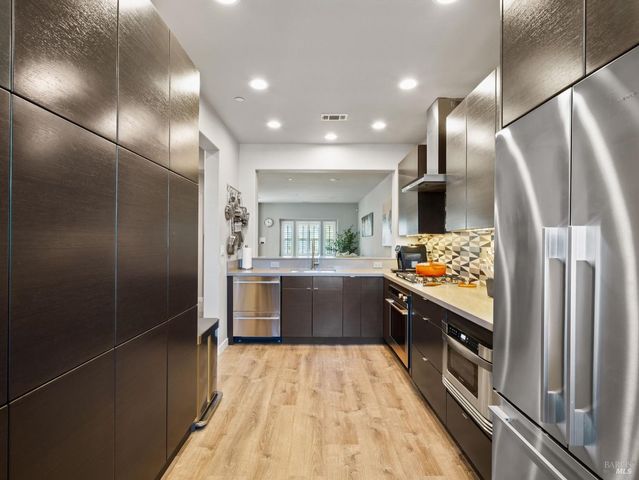 2035 Aristides Ct, Napa, CA 94559