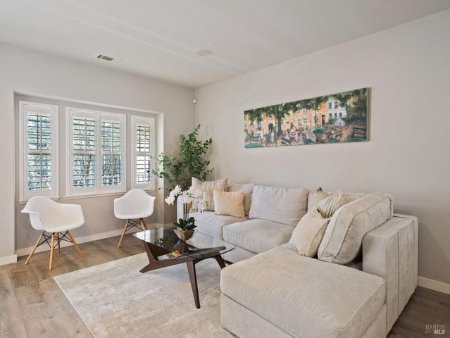 2035 Aristides Ct, Napa, CA 94559