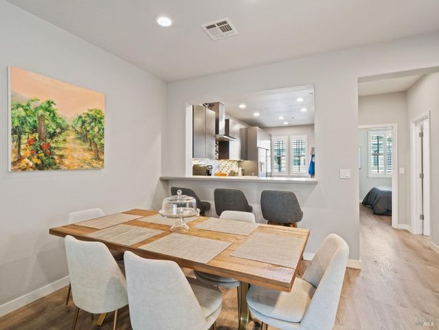 2035 Aristides Ct, Napa, CA 94559