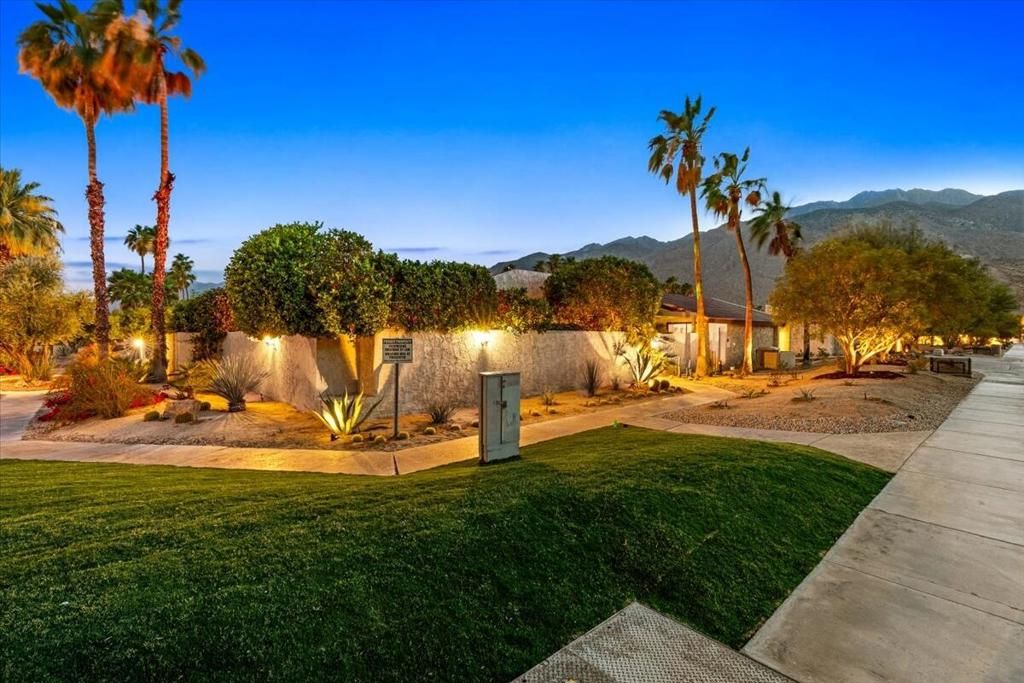 Image 2 of property listing at 1341 E Amado Road, Palm Springs, CA 92262