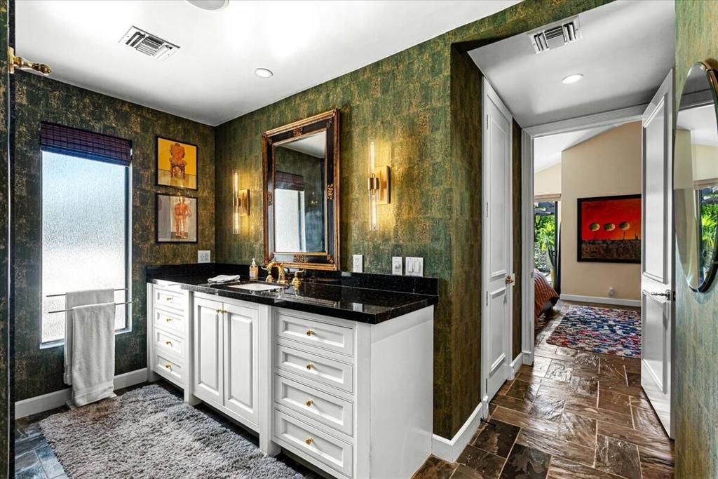 Image 37 of property listing at 1341 E Amado Road, Palm Springs, CA 92262