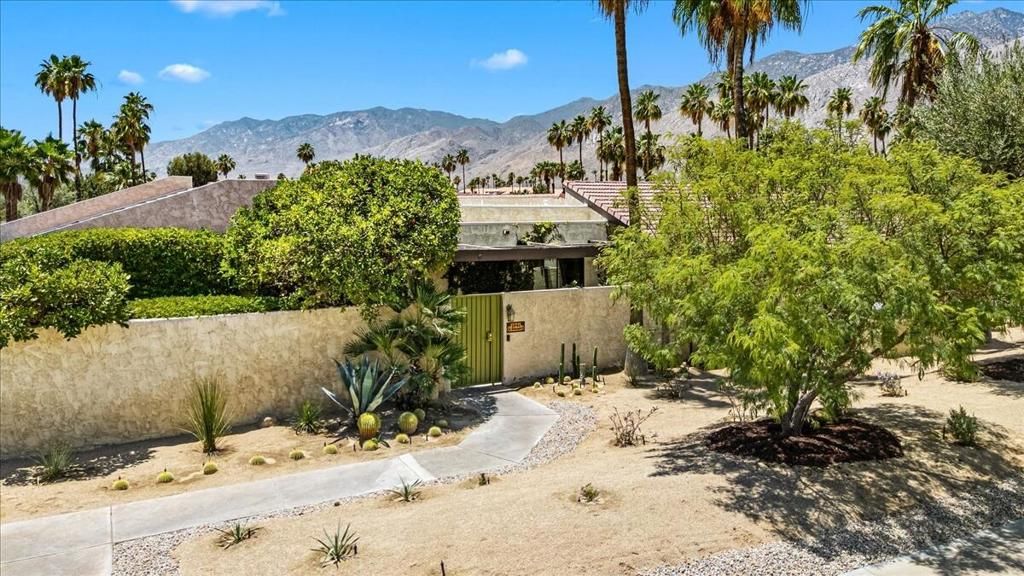 Image 46 of property listing at 1341 E Amado Road, Palm Springs, CA 92262