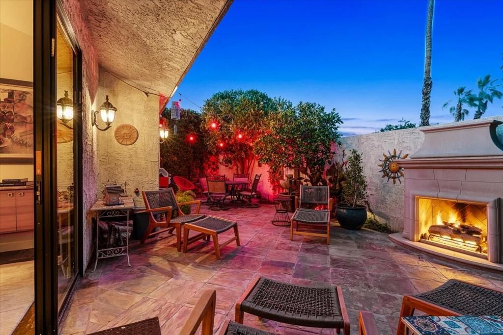 Image 9 of property listing at 1341 E Amado Road, Palm Springs, CA 92262