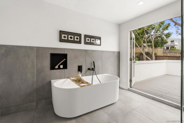 2029 Del Mar Heights, Del Mar, CA 92014