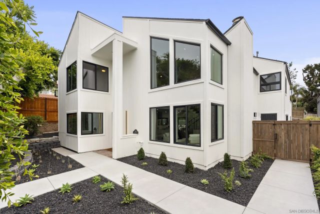 2029 Del Mar Heights, Del Mar, CA 92014