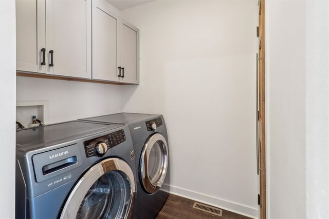 7105 SE 27th Street, Des Moines, IA 50320