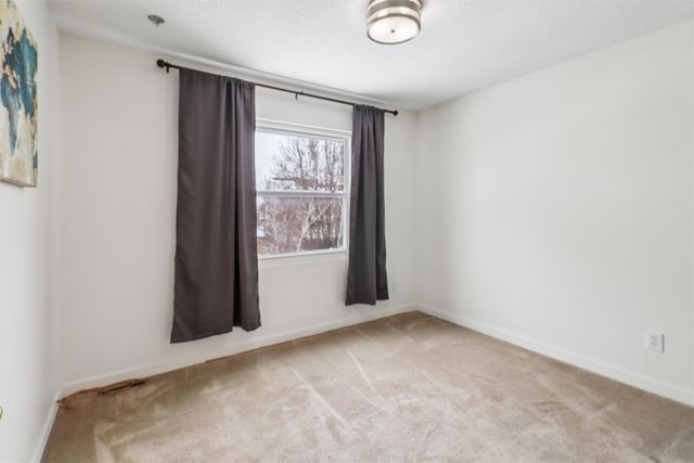 7105 SE 27th Street, Des Moines, IA 50320