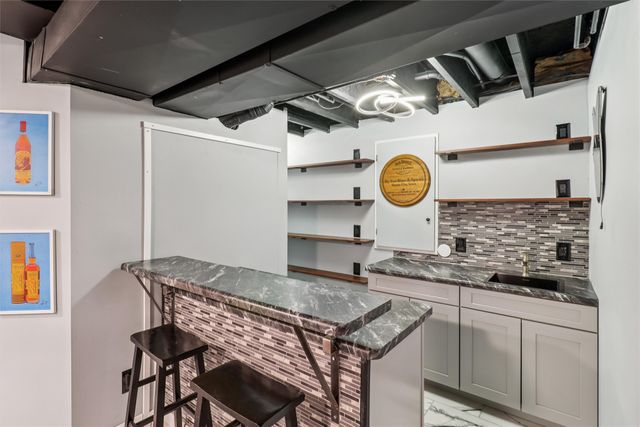 7105 SE 27th Street, Des Moines, IA 50320