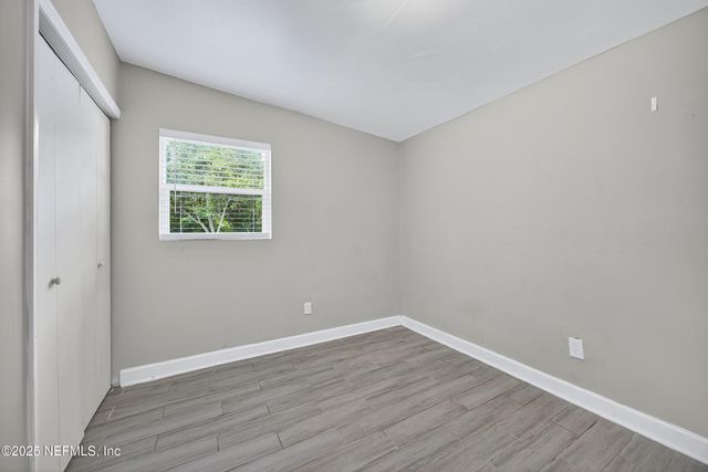 1023 DE PAUL Drive, Jacksonville, FL 32218