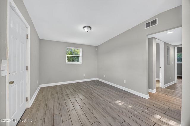 1023 DE PAUL Drive, Jacksonville, FL 32218