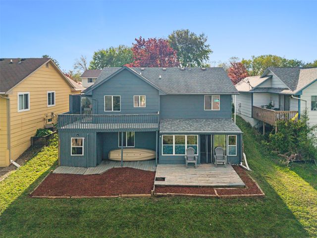 2439 SE 18th Court, Des Moines, IA 50320