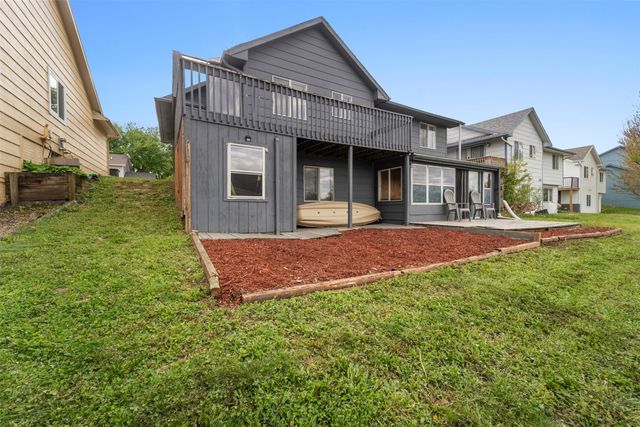 2439 SE 18th Court, Des Moines, IA 50320