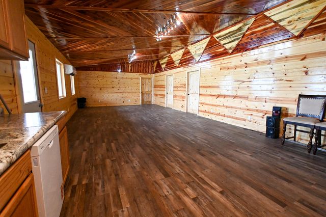 000 SE Highway 54, Collins, MO 64738