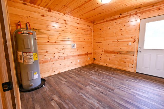 000 SE Highway 54, Collins, MO 64738