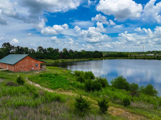 000 SE Highway 54, Collins, MO 64738