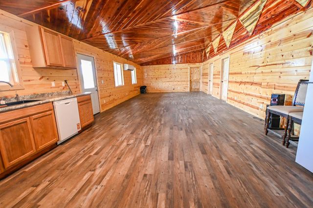 000 SE Highway 54, Collins, MO 64738