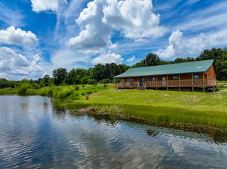 000 SE Highway 54, Collins, MO 64738