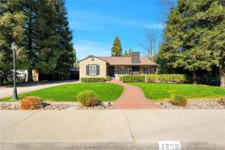 1708 W Myrtle Avenue, Visalia, CA 93277
