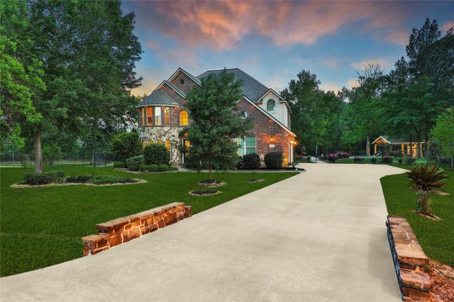 5 Copper Cove, Conroe, TX 77304