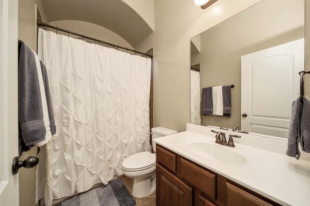 5 Copper Cove, Conroe, TX 77304