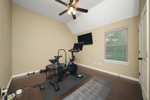 5 Copper Cove, Conroe, TX 77304