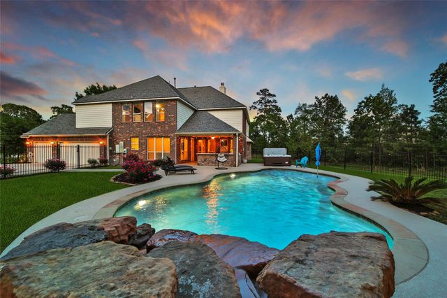 5 Copper Cove, Conroe, TX 77304