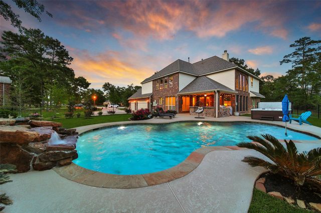 5 Copper Cove, Conroe, TX 77304