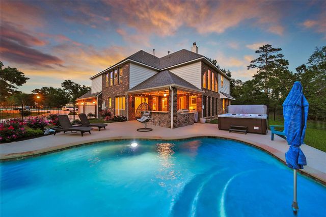 5 Copper Cove, Conroe, TX 77304