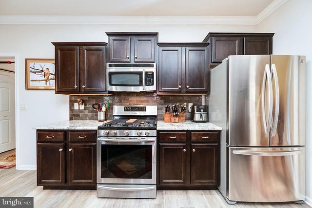 45 WINTERBERRY LN, Womelsdorf, PA 19567