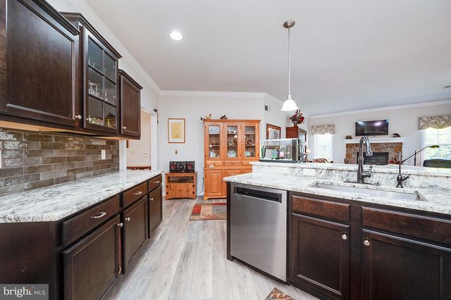 45 WINTERBERRY LN, Womelsdorf, PA 19567