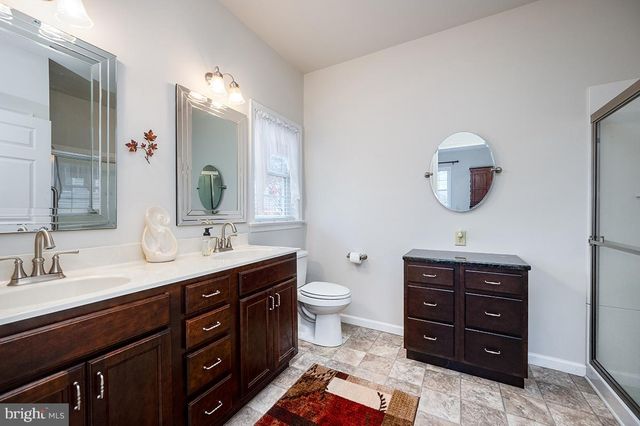 45 WINTERBERRY LN, Womelsdorf, PA 19567